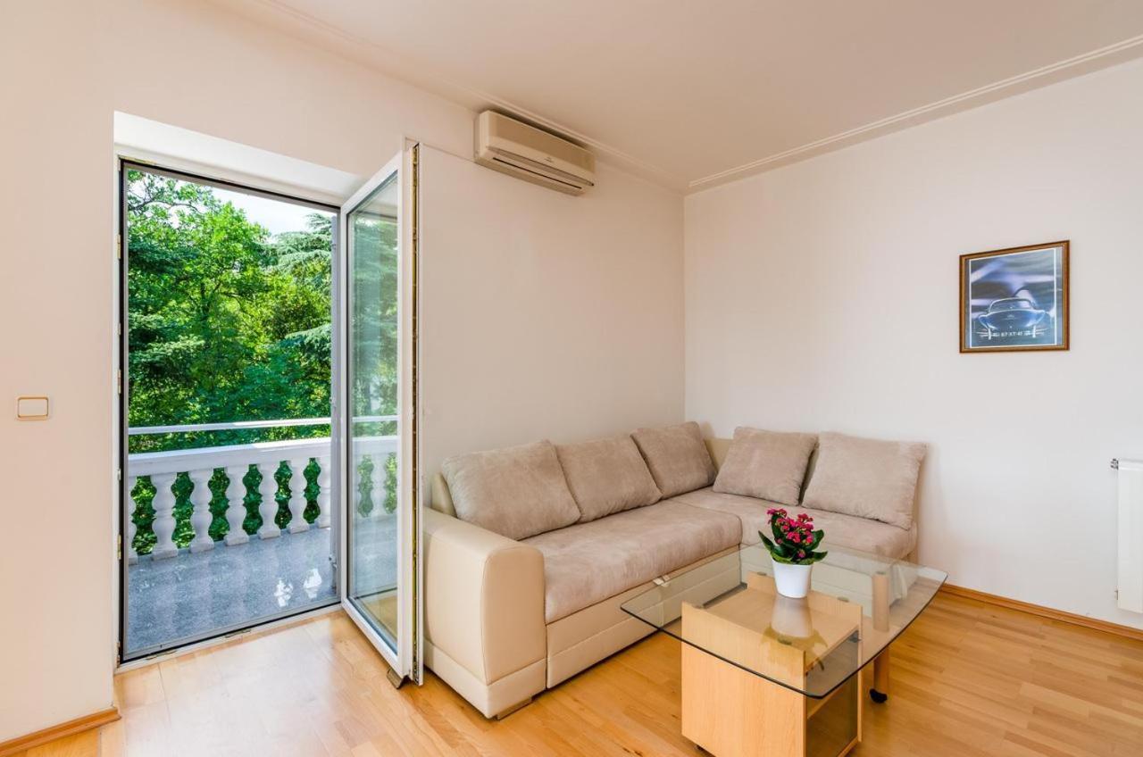 Jurincic Apartamento Crikvenica Quarto foto